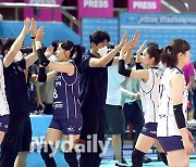 [MD포토] 한국도로공사 '페퍼저축은행 상대로 3-0 셧아웃 승리'