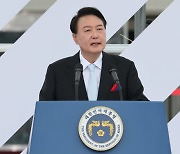 尹 "독립운동, 자유·인권·법치 존중되는 나라 세우기 위한 것"[전문]