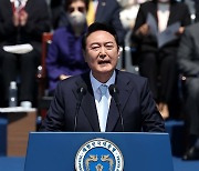 [속보] 尹대통령 "김대중-오부치 공동선언 계승해 한일관계 회복·발전"