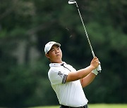 [방민준의 골프세상] '김주형 효과'와 '절제의 미덕' 절감케 한 PGA 플레이오프 1차전
