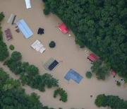 사막에 홍수, 폭염까지.. 기후변화 몸살 앓는 미국