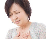 40대 중년 여성이 이유 없이 숨차고 어질어질.. '폐동맥 고혈압'?