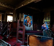 5,000명 예배 보던 이집트 교회서 화재..41명 사망 '참사'