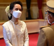 미얀마 군정, '민주화 상징' 아웅산 수치에 징역 6년형 추가