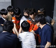 [LPL] FPX, '개인기 최강' OMG 꺾고 EDG 만날까?