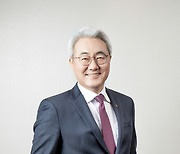 김준 SK이노 부회장, 상반기 보수 29억..상여 19억