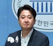 이준석, 권성동 재신임에 "체리따봉 책임은 누가 지는가"