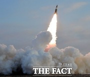 [속보] 북한, 尹 대통령 취임 100일에 미사일 2발 발사