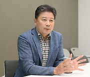 [데스크가 만났습니다] 정종택 카네비컴 대표 "자동차 부품사로 도약"