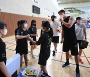 현대캐피탈 대표 선수들, 유소년 클럽 대회 참가 '재능 기부'