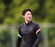 '경유의 수'는 없다 ..'EPL 직행' 원하는 황의조