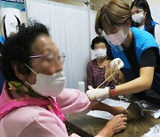 민통선마을 찾아 의료봉사 하는 '인하대-인하대병원'
