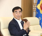 염종현 경기도의회 의장 "소통과 경청의 의장이 되겠다"
