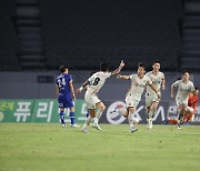 [K리그2 33R] '김이석 결승골' 김포, 'PK 실축' 충남아산에 1-0 승리