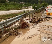 강릉 폭우..하천 범람의 흔적