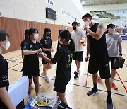 현대캐피탈 배구 선수 4명, 유소년팀 특별 코치로 참가