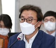 [포토]국회 정치개혁특별위에서 인사말하는 전재수 의원