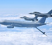 공군, '피치블랙' 훈련 첫 참가.. KC-330 공중급유 임무 수행