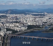 서울 아파트값 3년6개월 만에 모든 구에서 하락.."가격 내려도 안 팔려"