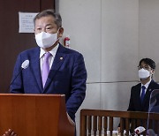 이상민, '밀정 의혹'  경찰국장 교체요구에 "검토해보겠다"
