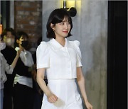 [MD포토] 박은빈 '눈부신 순백의 패션 우영우'
