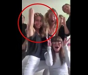 핀란드 총리의 댄스파티 영상 논란.."사생활" vs. "부적절"