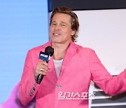 [포토] 브래드 피트, '한국 팬들 쿨하고 좋아요'