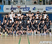 [JB포토] 2022 KBL 유소년 클럽 농구대회, 화이팅 외치는 삼성 썬더스 U11팀