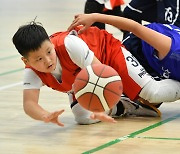 [JB포토] 2022 KBL 유소년 클럽 농구대회 '소년들의 허슬플레이'