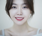 방민아, 본업 컴백..28일 프로젝트 음원 '한 번만 들어줘' 발표