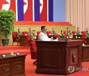 북한 김정은, 군의부문 전투원들 축하
