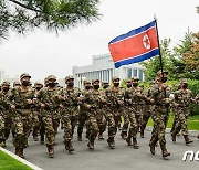 연일 '평양 방역전' 투입 인민군 조명하는 노동신문