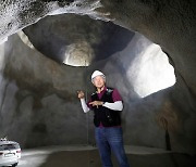 지하 1km 개미굴같은 동굴서 암흑물질 검출, 우주 비밀 푼다
