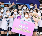 "MVP 아닌 것 같다" 벤치 설움 날린 문지윤, GS표 신상 떴다 [오!쎈 순천]