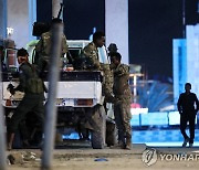소말리아 호텔서 이슬람 무장단체 테러.."최소 13명 사망"(종합)