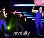 [MD포토] 동방신기 'SM에 우리 무대가 빠질 수 없죠'