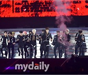 [MD포토] NCT '백댄서 없는 전원 멤버'