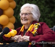 Loyola-Sister Jean