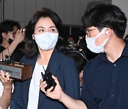 이재명, 김혜경 경찰 조사 뒤 "한없이 미안할 뿐"