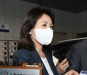 '법카 의혹' 경찰 조사 마친 김혜경