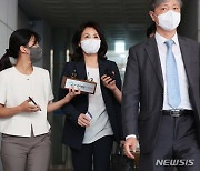 경찰 조사 마친 김혜경