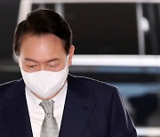 '전 정권 적폐청산 수사 발언' 尹 대통령 무혐의