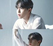 '9월 5일 컴백' 김재환, 첫 콘셉트 필름 공개..'분위기 장인'