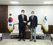 권영세, 中 싱하이밍 대사 접견..'담대한 구상' 北 호응 지원 요청