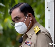 태국 쁘라윳 총리 직무정지..쿠데타 직후 임기가 논란