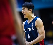 [U18男아시아] '이주영 위닝샷' 한국, 이란 꺾고 4강 진출·월드컵 티켓 획득
