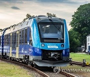 GERMANY TRANSPORT FUEL CELL TRAIN