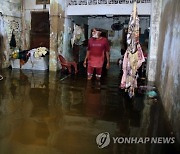 PAKISTAN WEATHER FLOODS