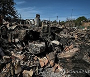 "'방사능 유출 위험' 자포리자 원전 근처에 또 포격"