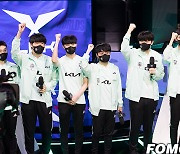 LCK 최초 4년 연속 롤드컵 진출하는 DK '쇼메이커' "대단한 기록, 자랑스러워"